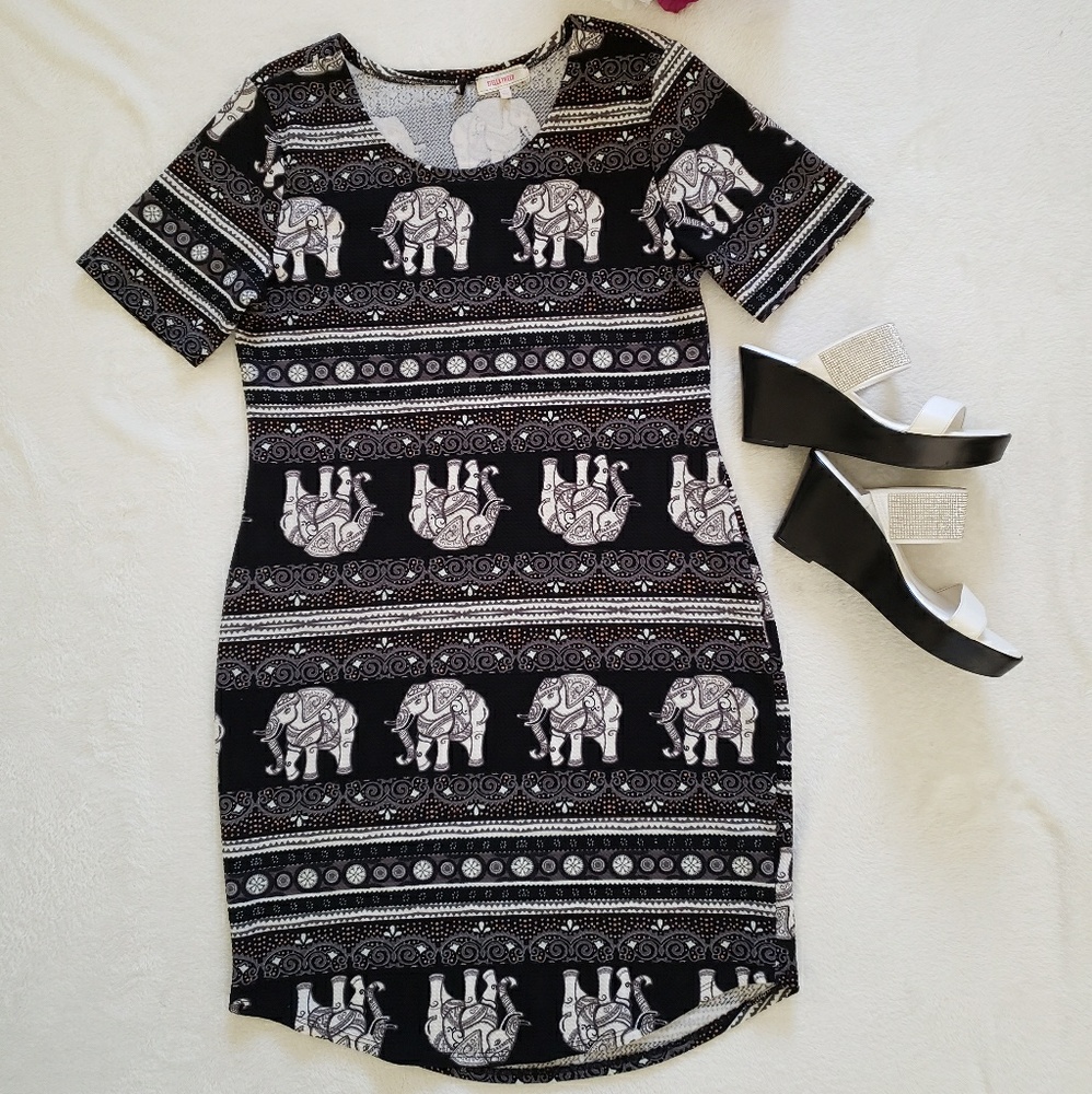Elephant print Dress size L